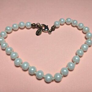 Vintage Faux Beaded White Bracelet